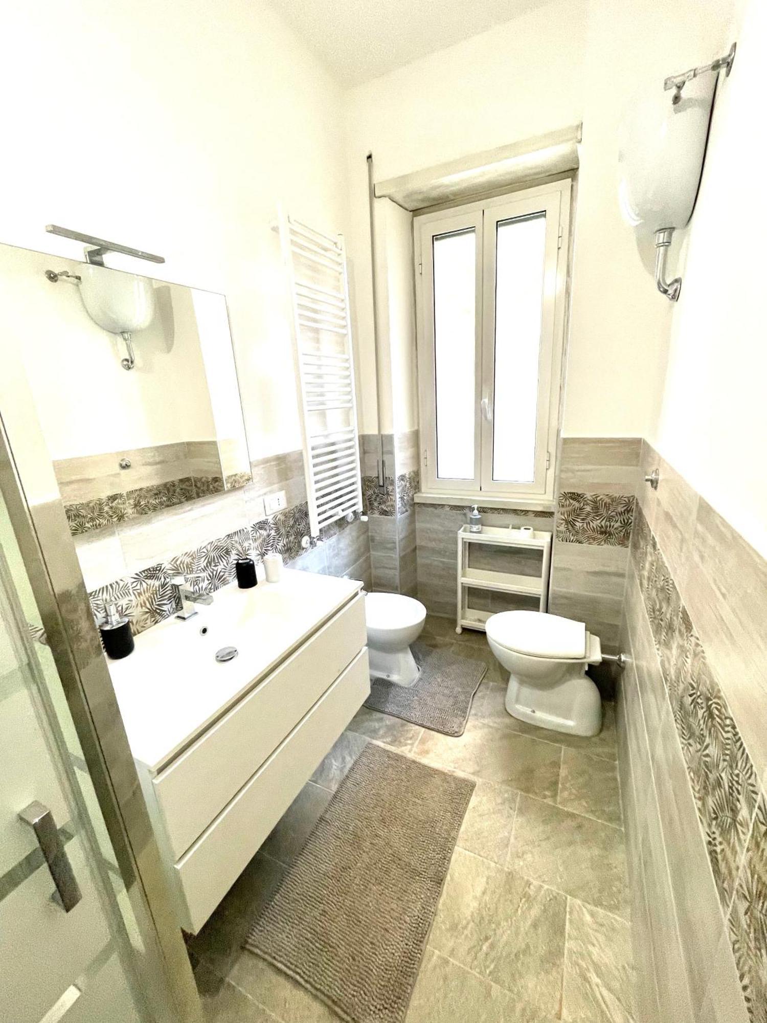 To 352 Apartment *